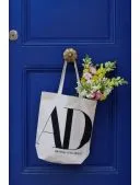 AD - ARCHITECTURAL DIGEST 1 An 6 N° (Papier + Version Numérique) + EN CADEAU Tote bag AD 