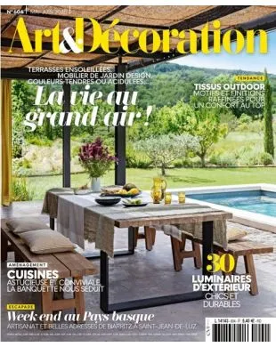 ART & DECORATION