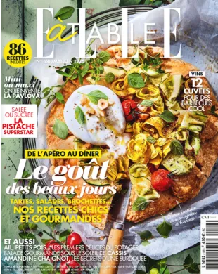 ELLE A TABLE