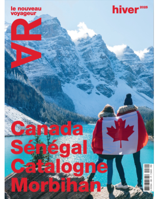A/R MAGAZINE VOYAGEUR